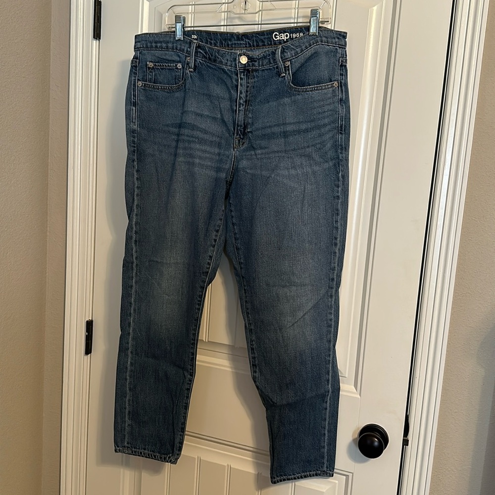 GAP 1969 Size 33 TALL boyfriend jeans.